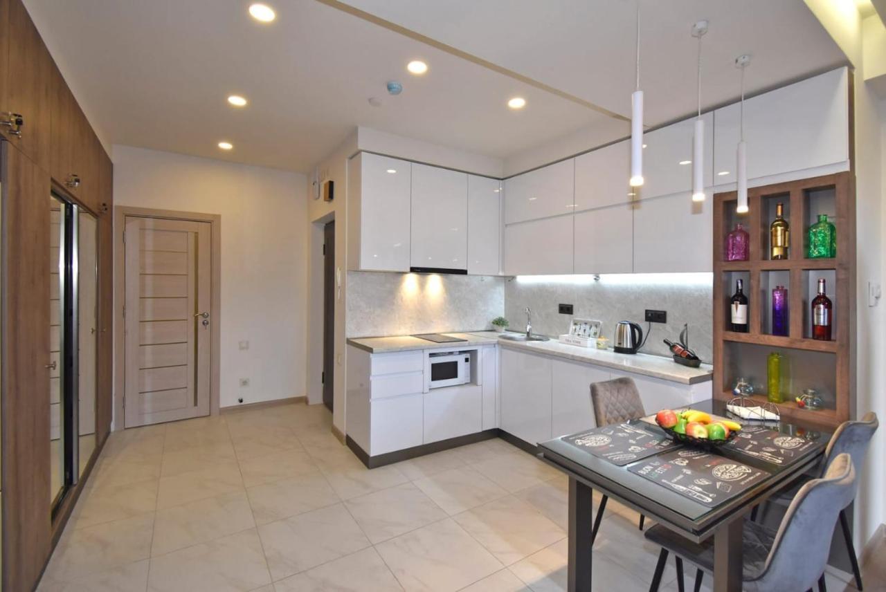 Home4You City Center Apartments エレバン エクステリア 写真