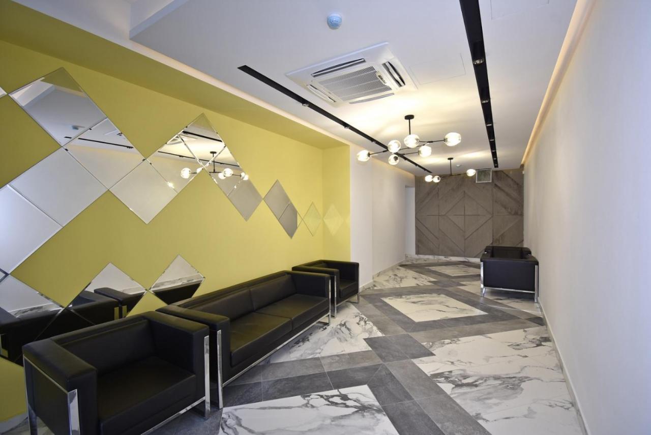 Home4You City Center Apartments エレバン エクステリア 写真
