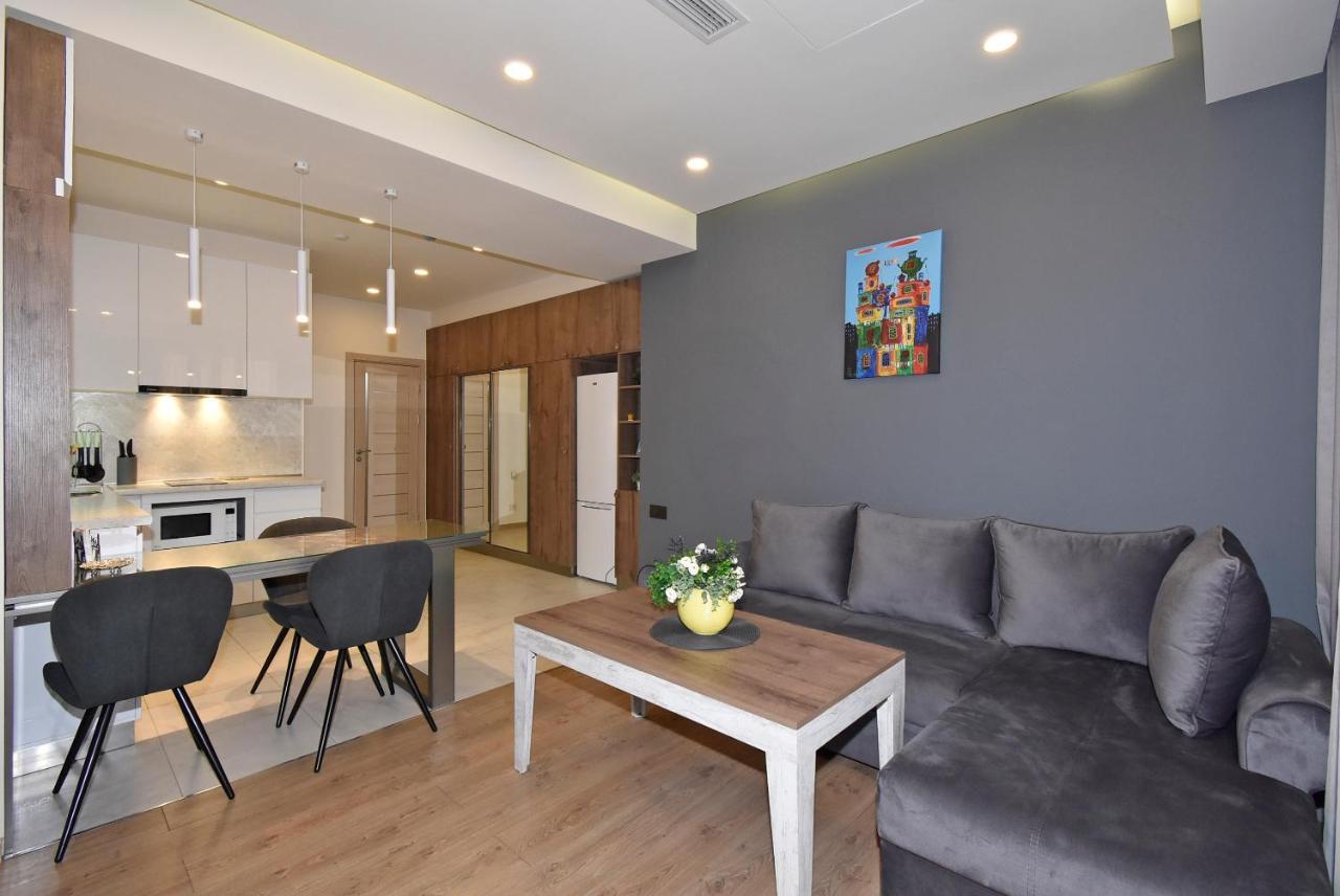 Home4You City Center Apartments エレバン エクステリア 写真