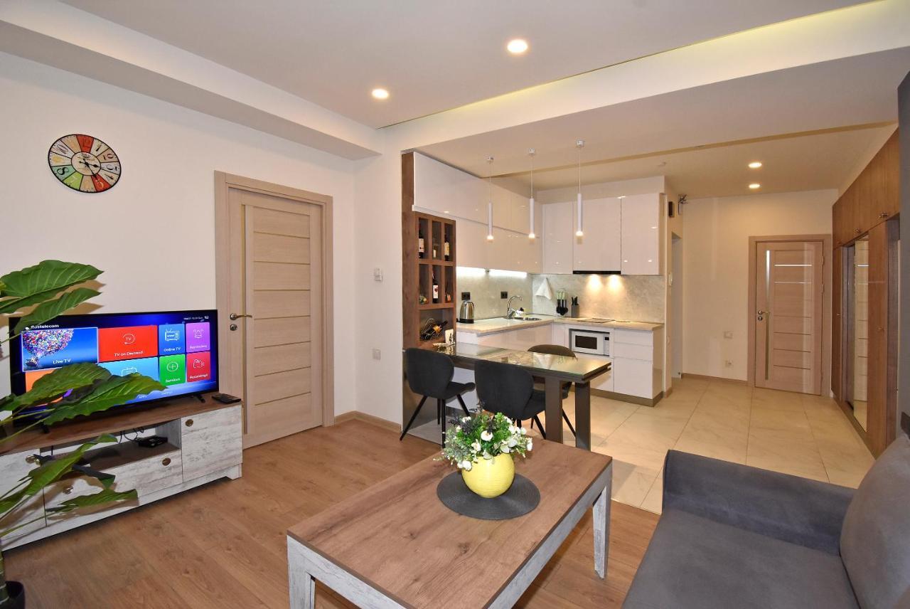 Home4You City Center Apartments エレバン エクステリア 写真
