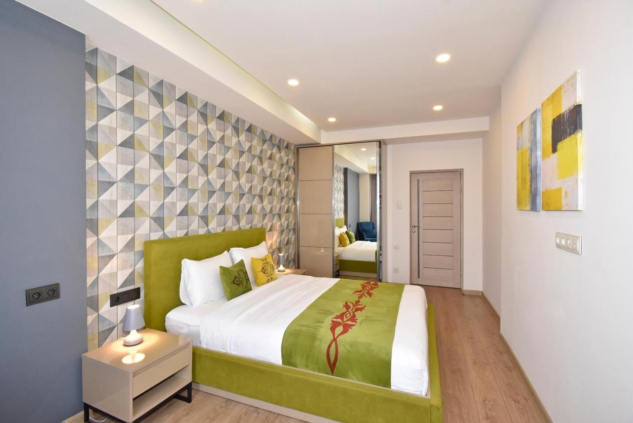 Home4You City Center Apartments エレバン エクステリア 写真