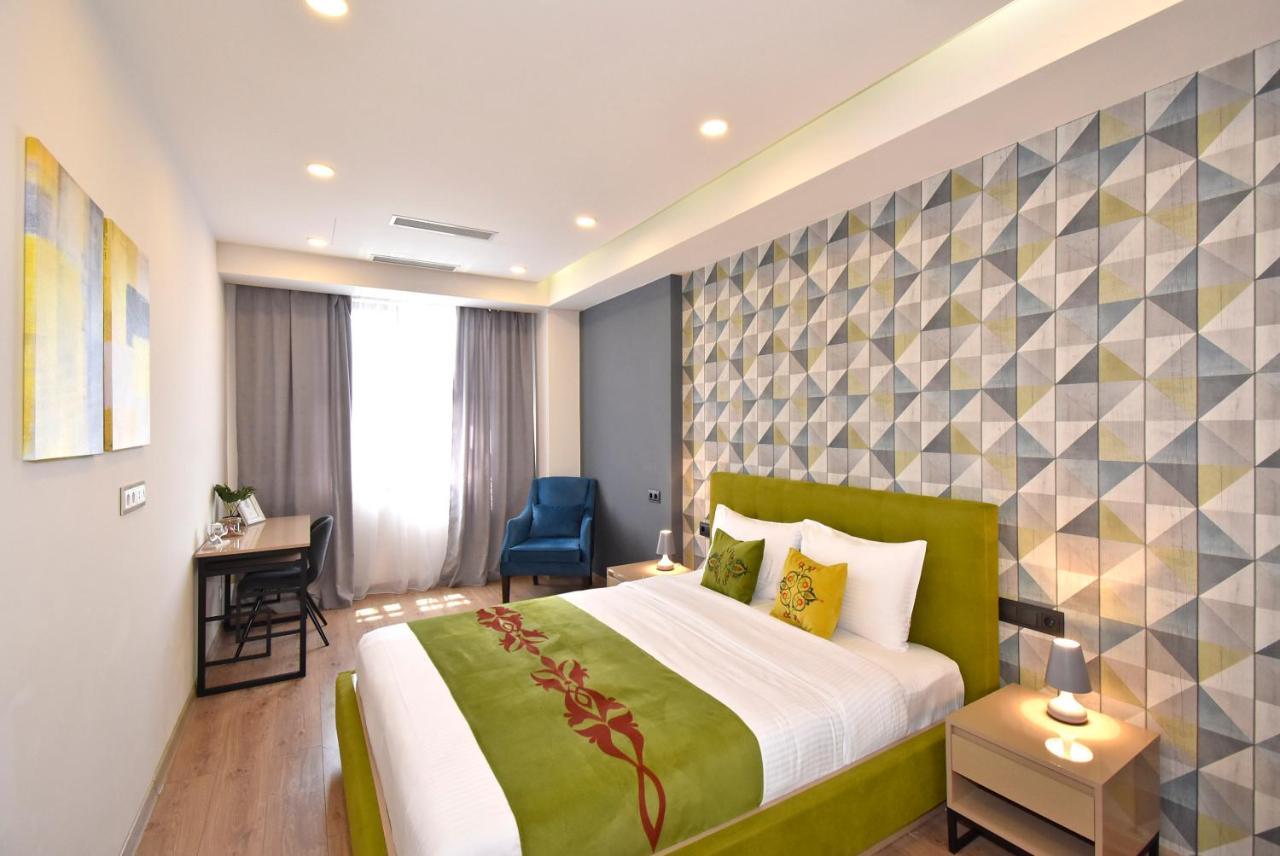 Home4You City Center Apartments エレバン エクステリア 写真
