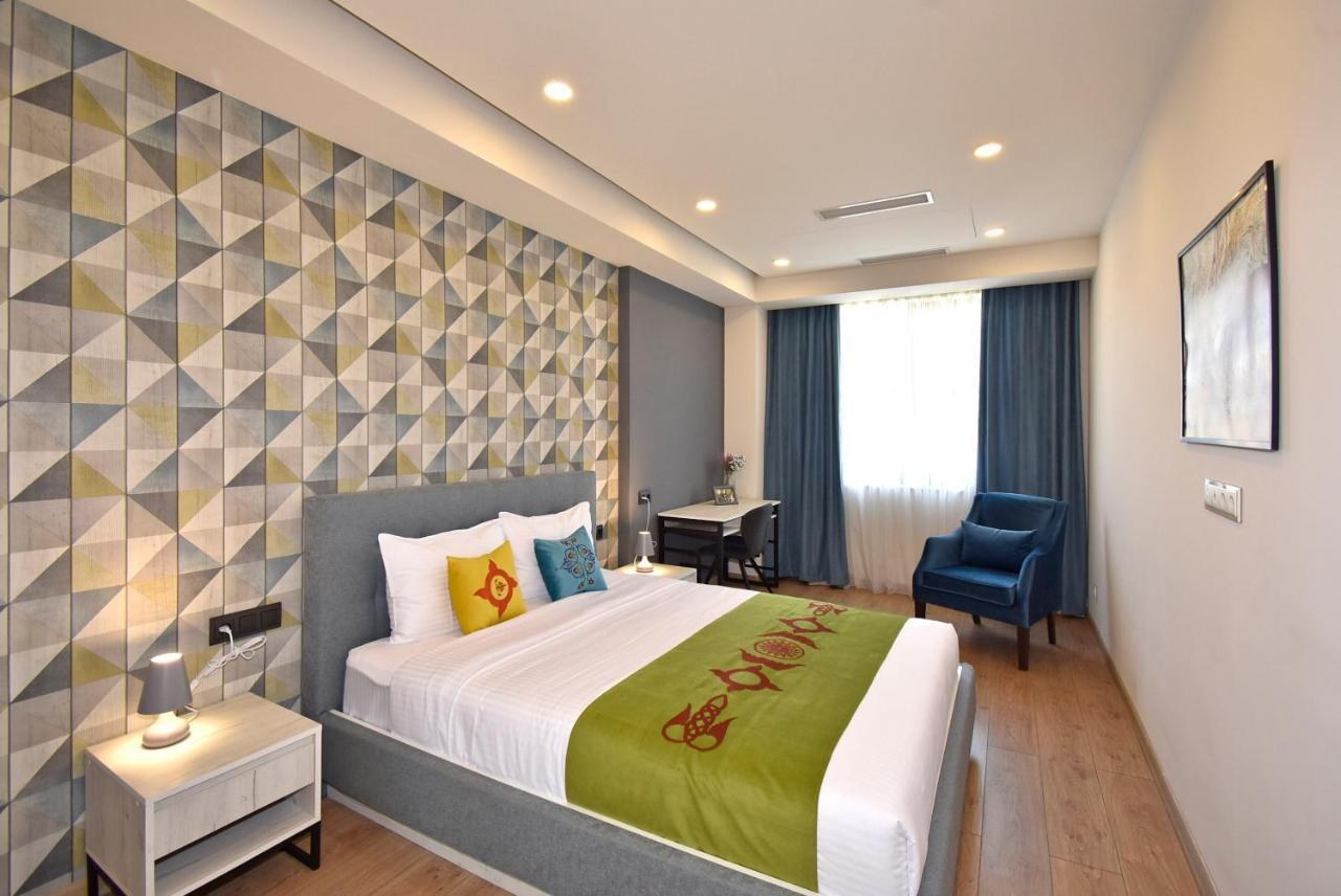 Home4You City Center Apartments エレバン エクステリア 写真