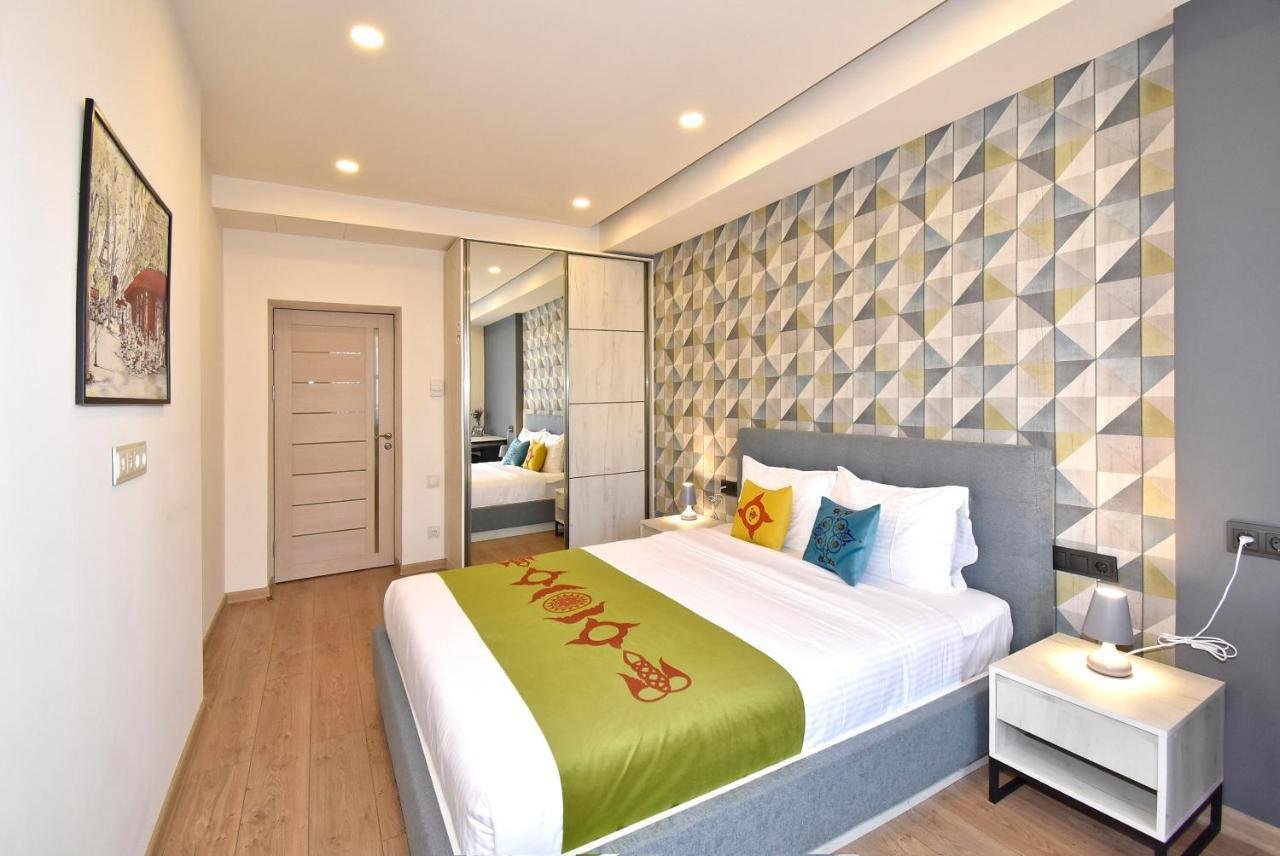 Home4You City Center Apartments エレバン エクステリア 写真